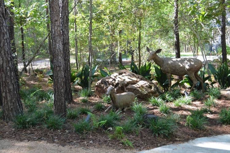 Wildlife Monuments - Magnolia Whitetails - Thumbnail 4